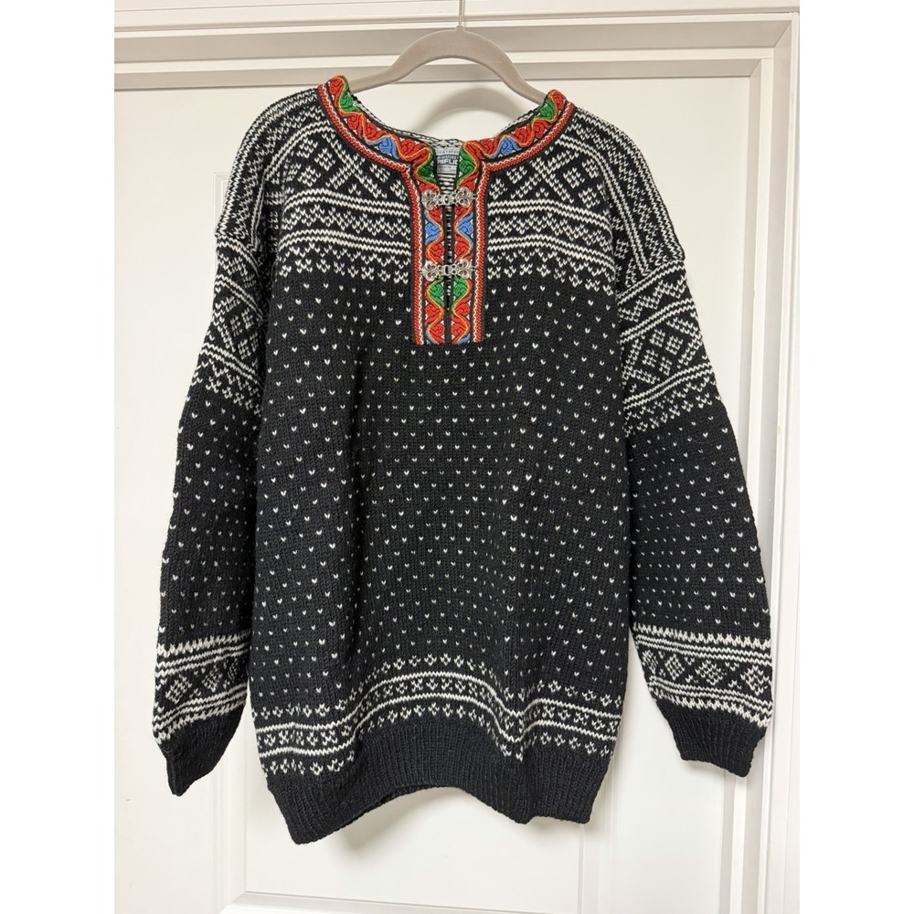 Husfliden, traditional Norwegian wool‎ sweater, Setesdal Style, Medium
